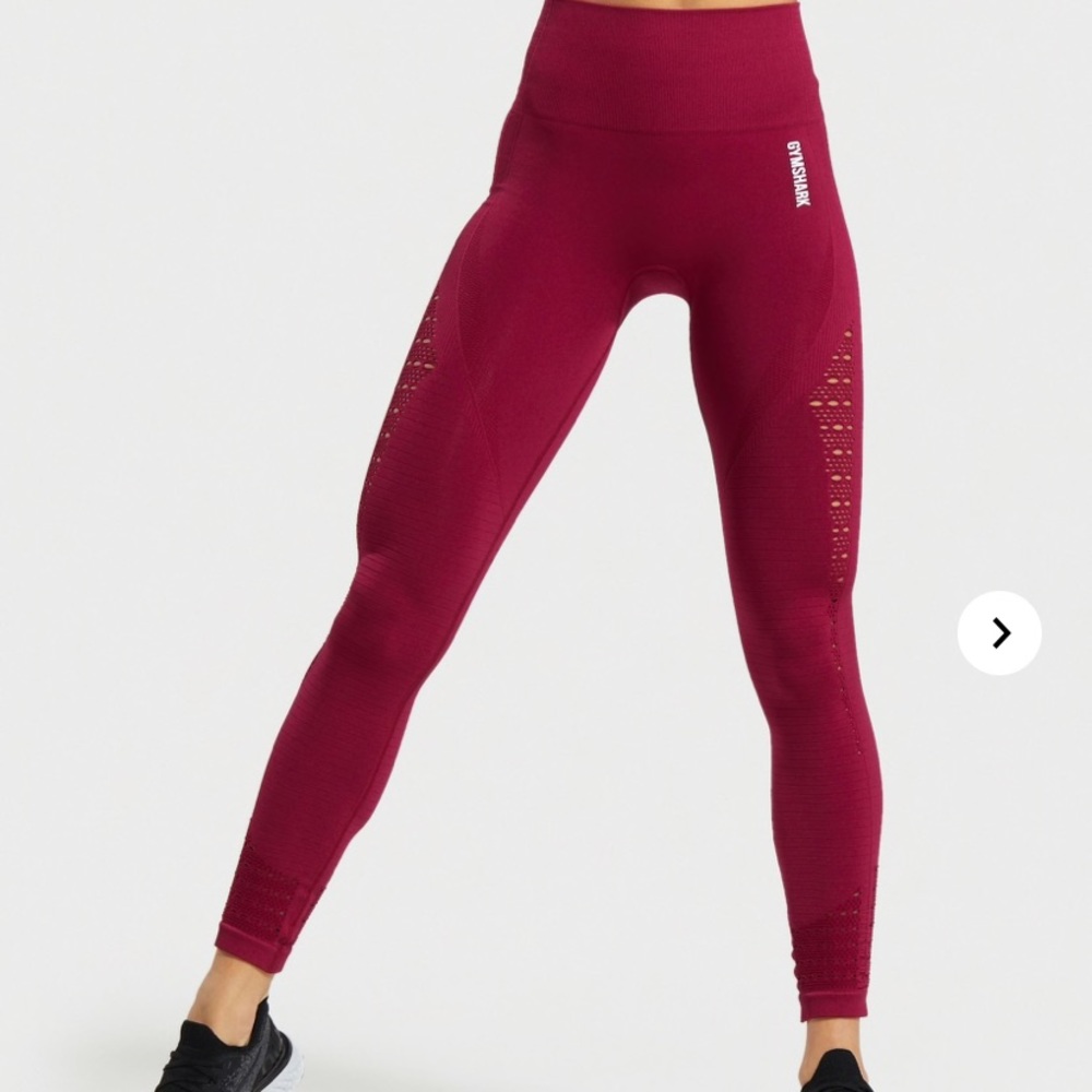 Women’s seamless Gymshark leggings, size medium
